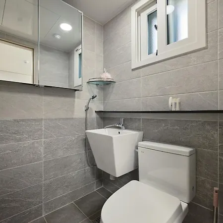 Pink Room 4 Bedroom Seoul Exterior photo